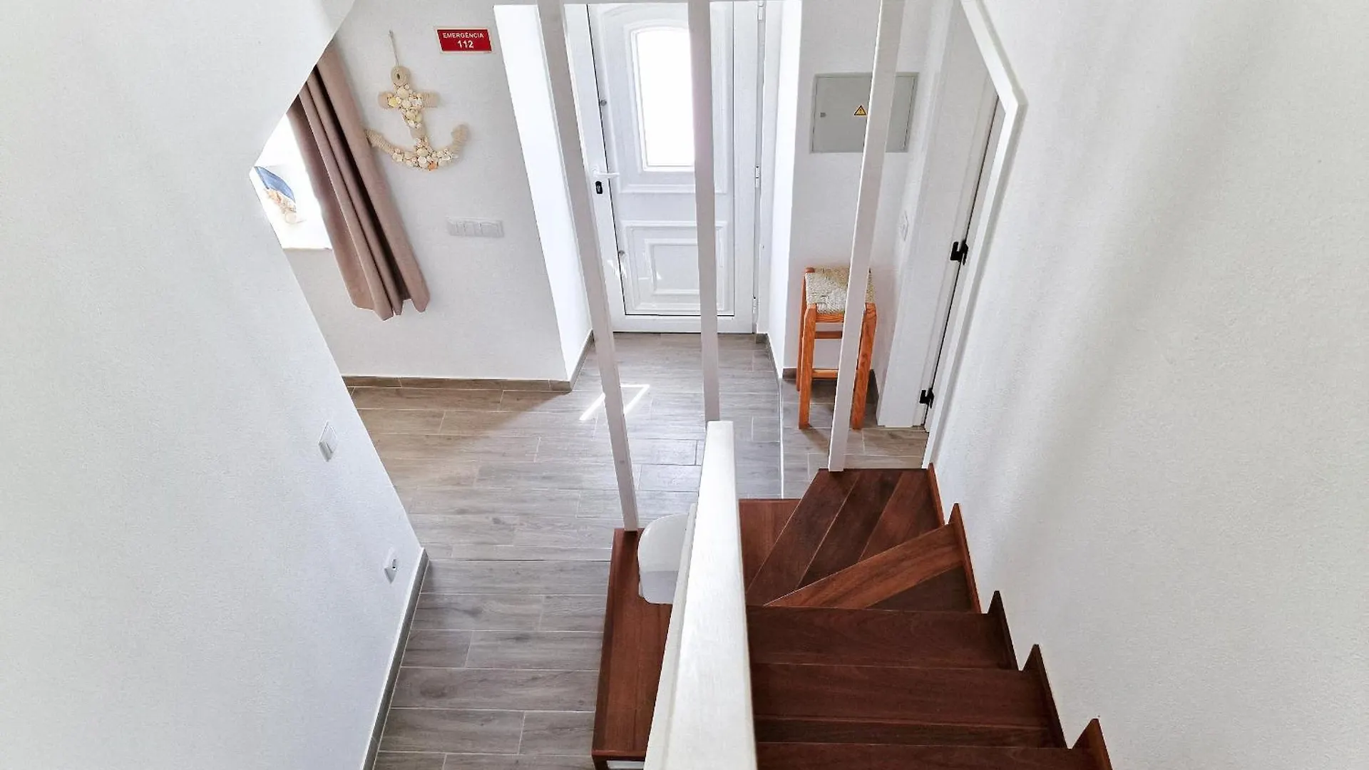 בית נופש בנאגיל Casa Verde - Beach House, Private Terrace & Pool